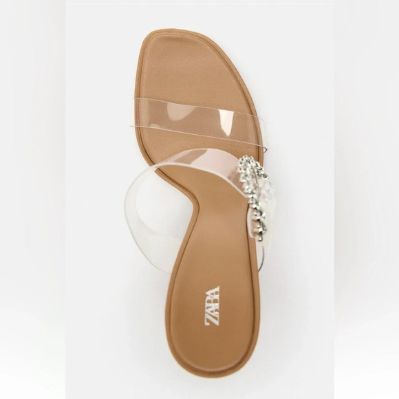 ZARA HIGH HEELED LIGHT BEIGE VINYL SANDALS - Picture 8 of 9